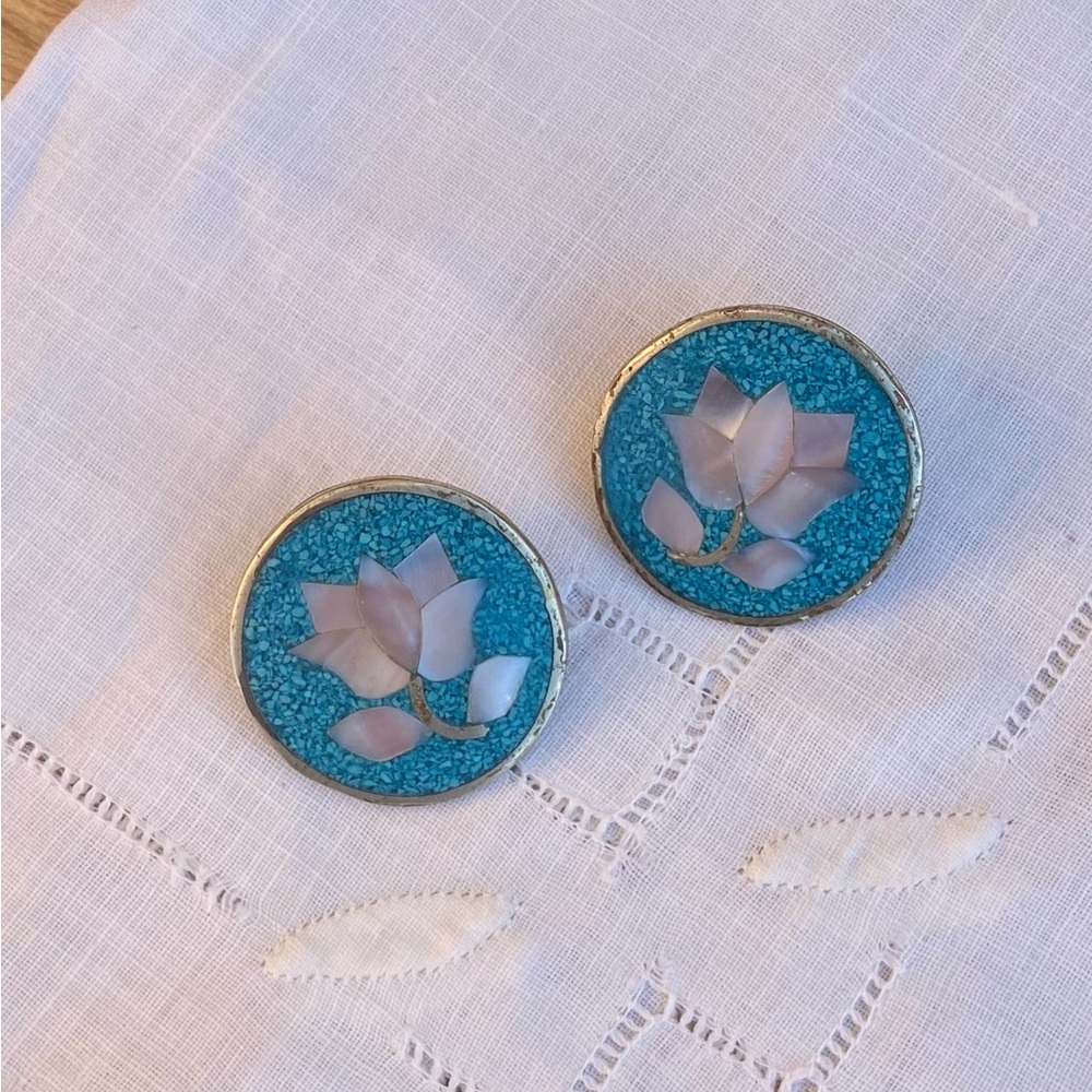 Vintage Floral Earrings